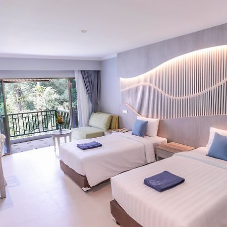 Amora Beach Resort Phuket Plaja Bang Tao Exterior foto