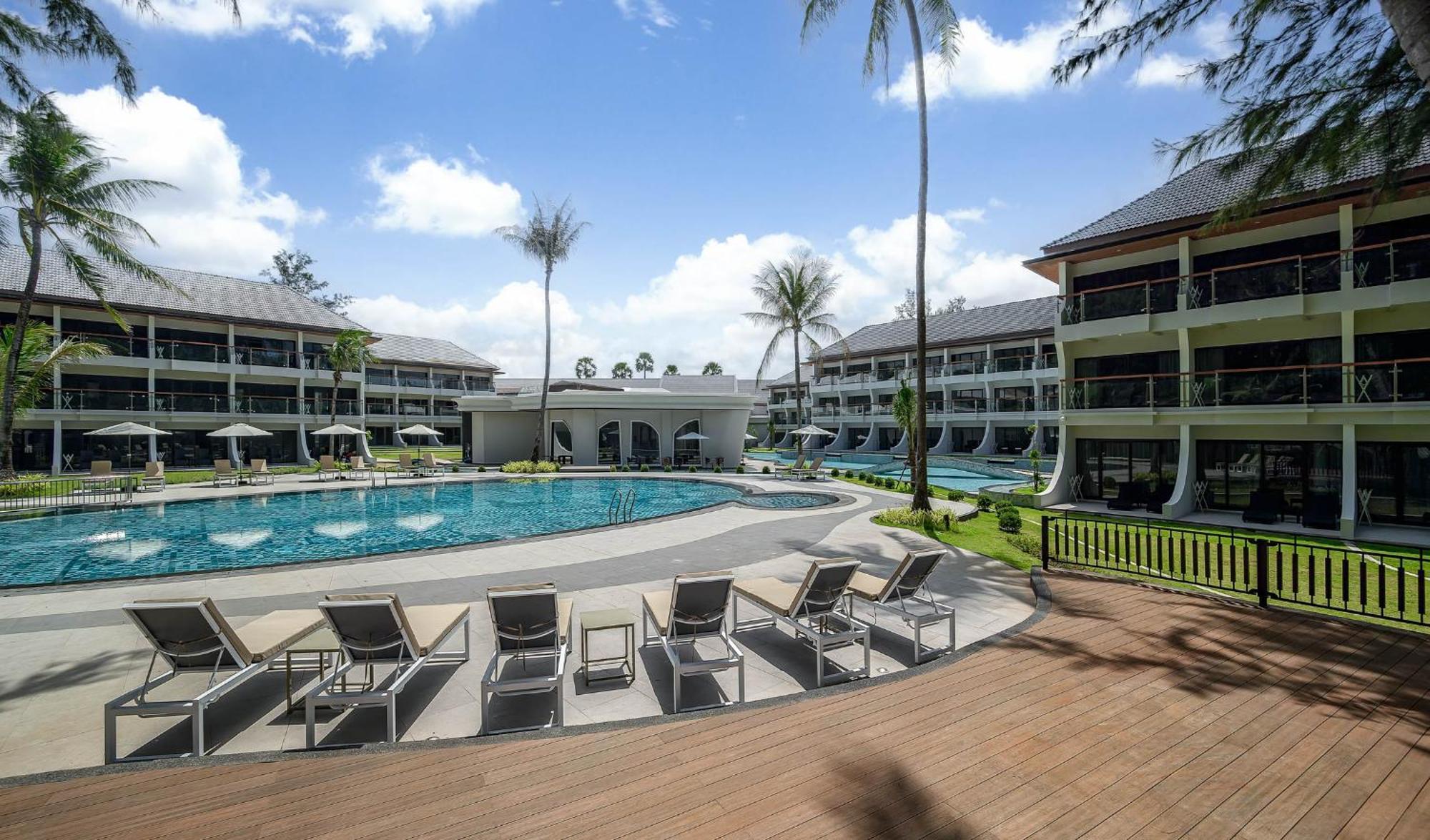 Amora Beach Resort Phuket Plaja Bang Tao Exterior foto