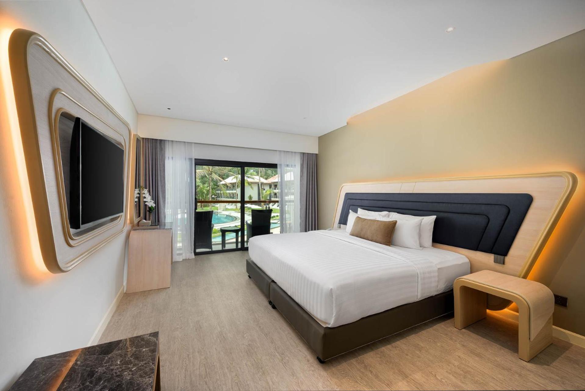 Amora Beach Resort Phuket Plaja Bang Tao Exterior foto